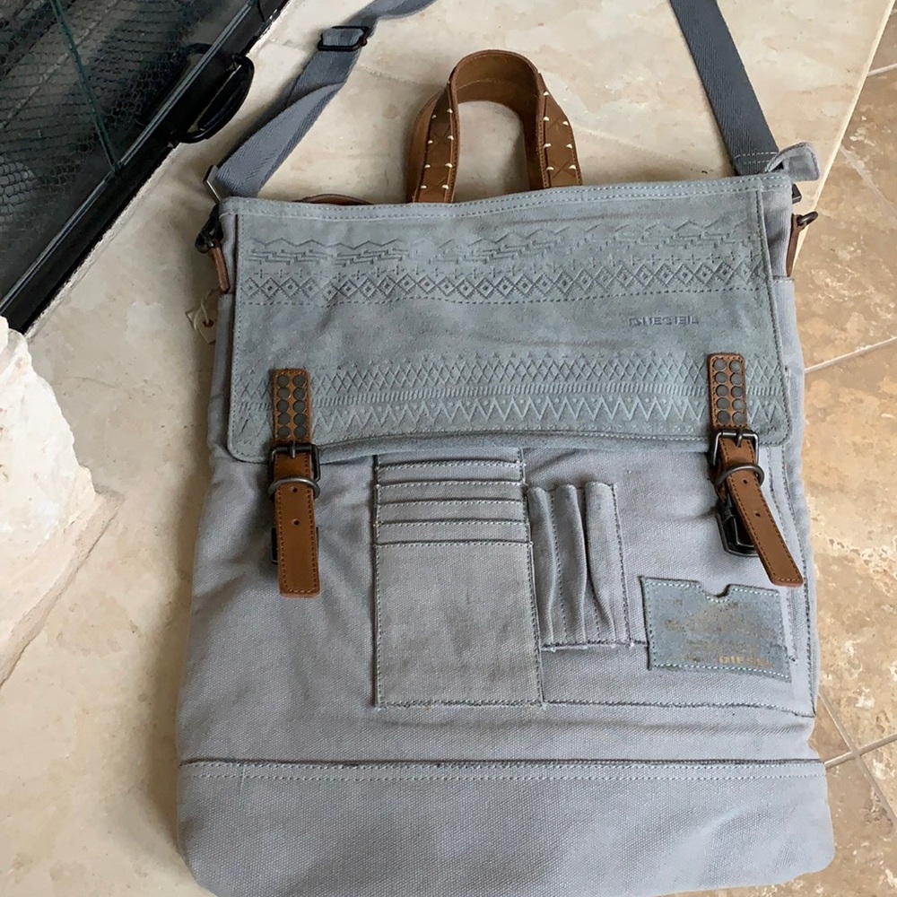 Messenger Bag